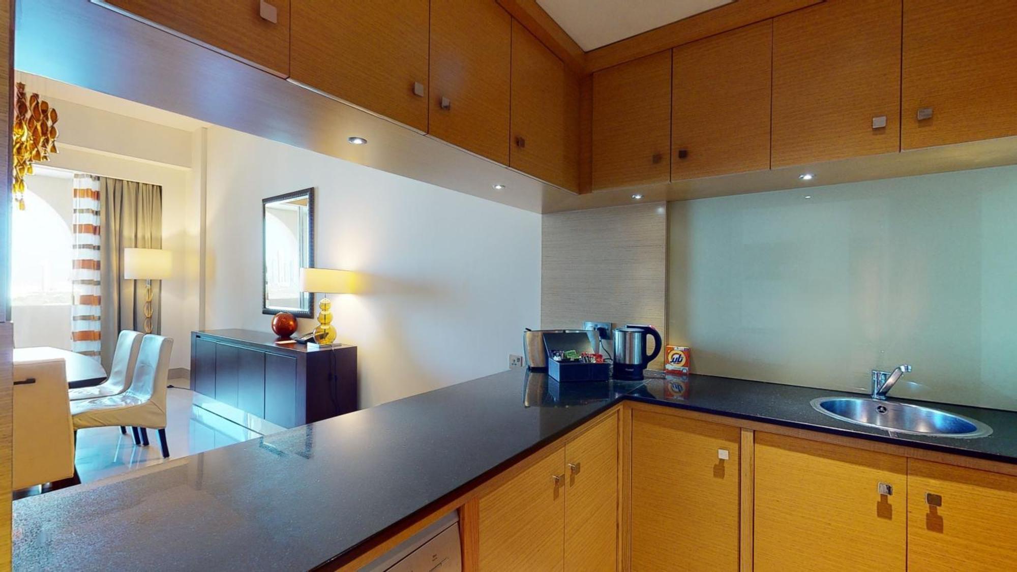 Marriott Executive Apartments Al Jaddaf, Dubai Camera foto A typical kitchen in a serviced apartment
