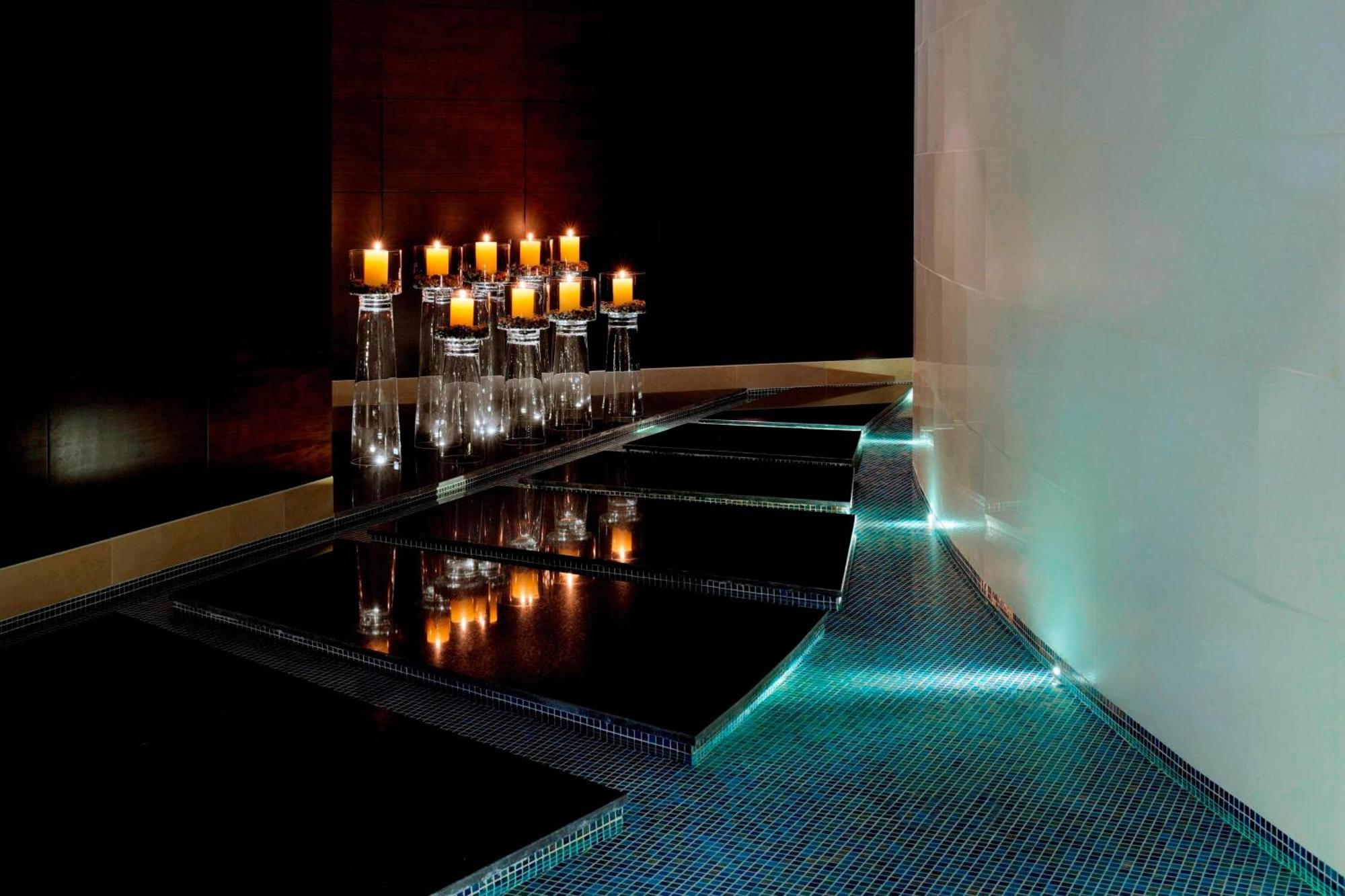 Marriott Executive Apartments Al Jaddaf, Dubai Esterno foto The Sky Bar