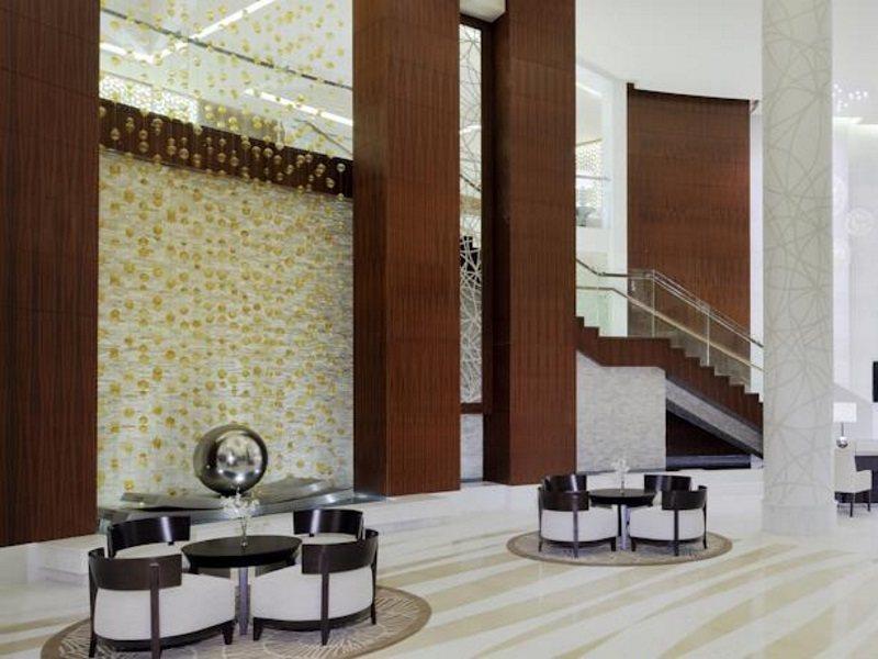 Marriott Executive Apartments Al Jaddaf, Dubai Esterno foto The lobby of the hotel